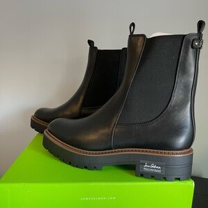 Sam Edelman Laguna Chelsea Boots 
Black Leather
